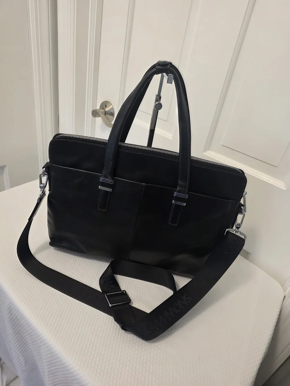 Sammons Black Quilted Professional Laptop Bag with Shoulder Strap